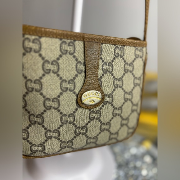 Gucci vintage 1980s "Plus" shoulder bag EUC - Picture 3 of 14